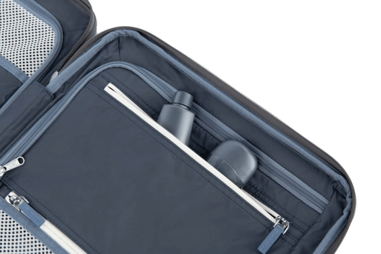 TRAVELPRO PLATINUM ELITE RIGIDE VALISE DE CABIN COMPACT SPINNER EXTENSIBLE