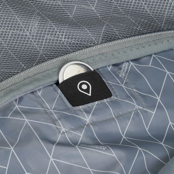 AMERICAN TOURISTER FASTFORWARD SPINNER CARRY-ON